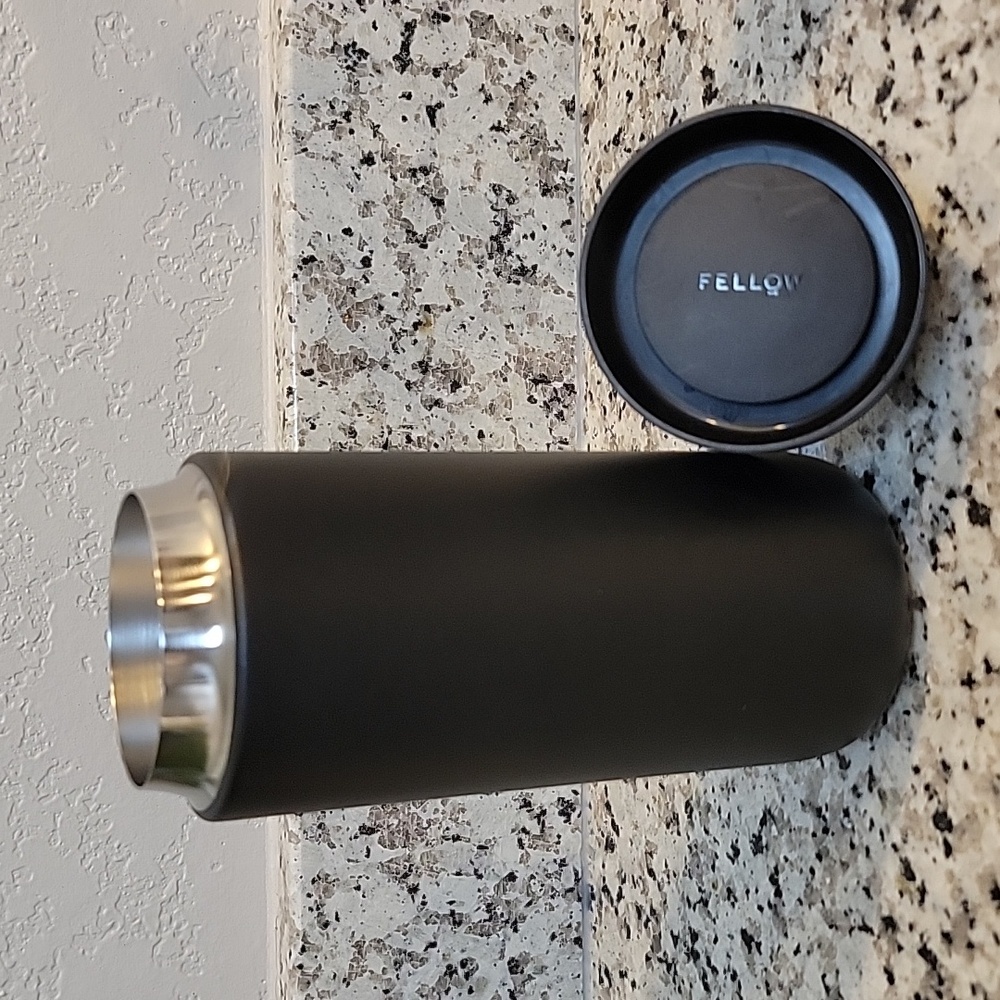 Fellow Carter Move +360° Sip Lid Tumbler 16oz - Picture 9 of 12